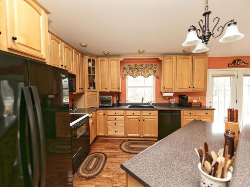 2568 Apple Valley Drive , Howard, OH 43028 Photo 14