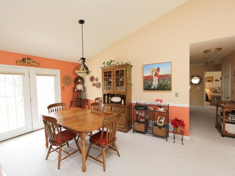 2568 Apple Valley Drive , Howard, OH 43028 Photo 8