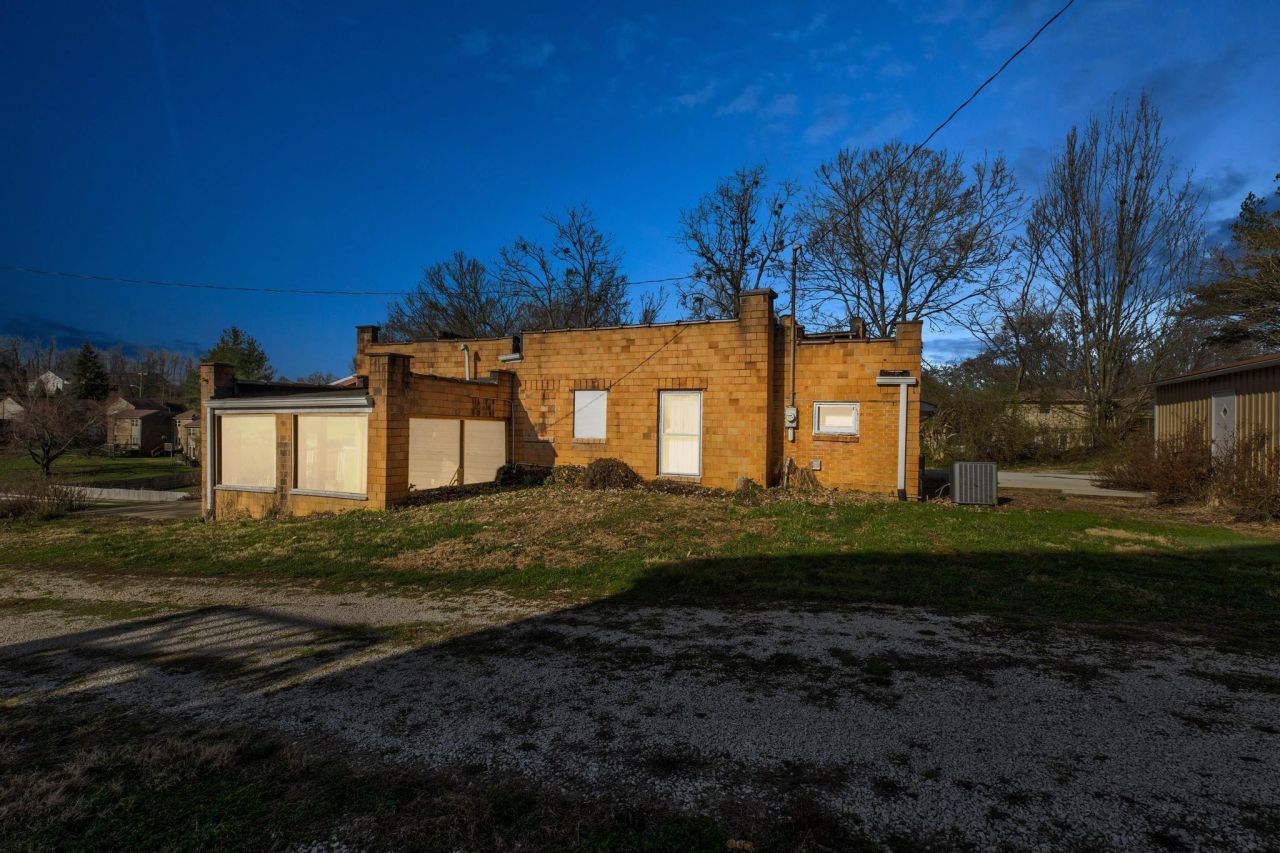 449 W Main Street, Mount Sterling, KY 40353 Main Photo