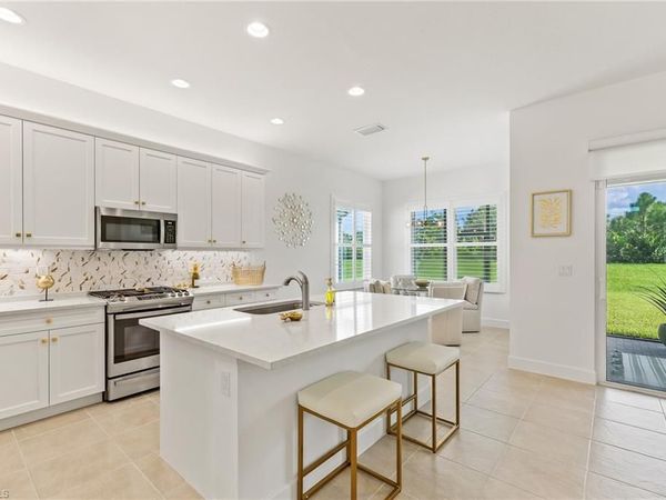 12349 Dahlia CT , NAPLES, FL 34120