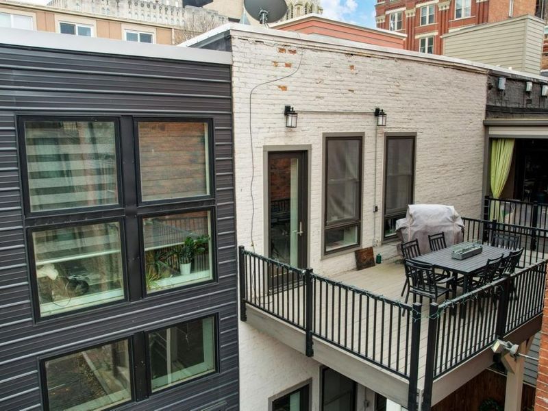 808 Elm Street, Unit 2C, Cincinnati, OH 45202 Photo 5