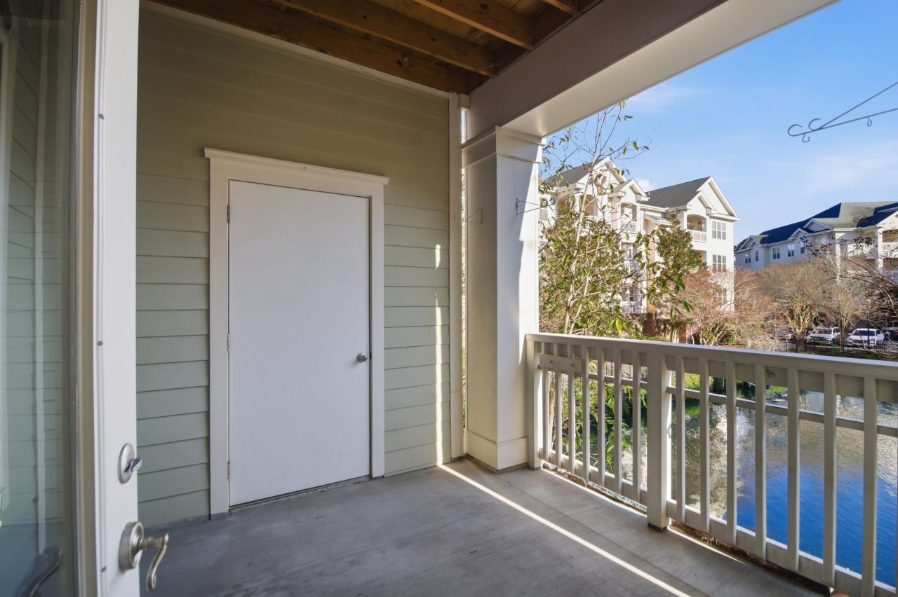 2244 Ashley Crossing Drive Photo 12