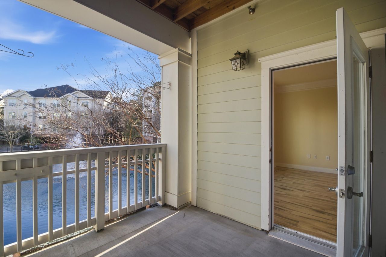 2244 Ashley Crossing Drive Photo 13