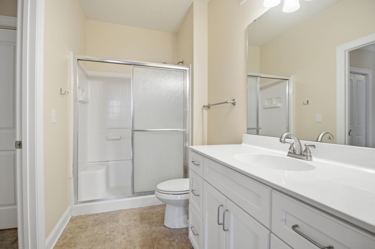 2244 Ashley Crossing Drive Photo 24