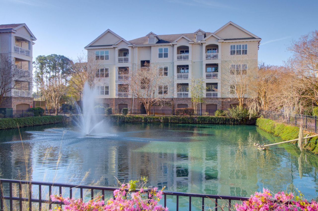 2244 Ashley Crossing Drive Photo 33