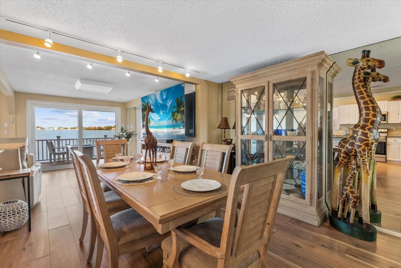 33 N Starboard Drive, Venice, FL 34285 Photo