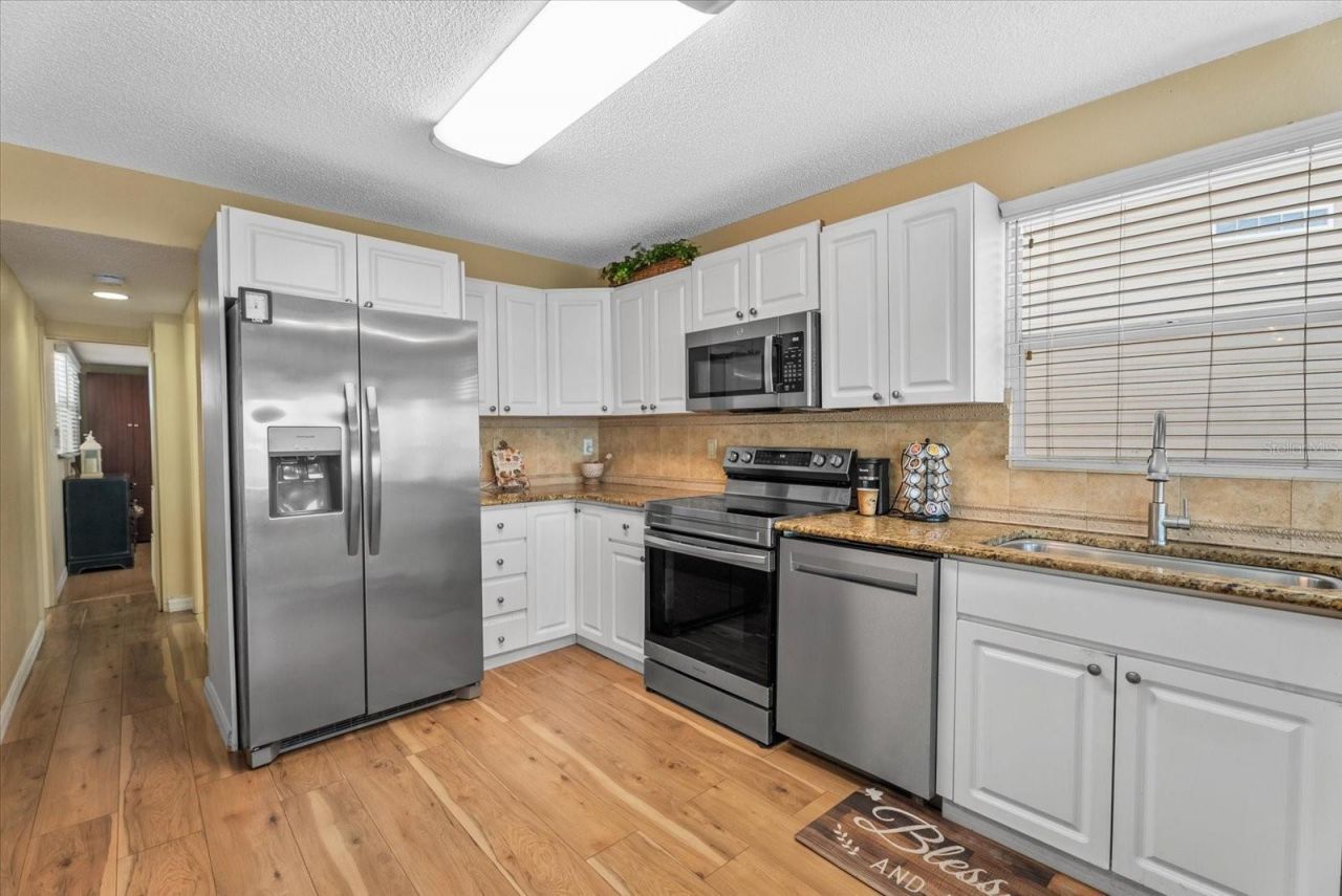 33 N Starboard Drive, Venice, FL 34285 Photo