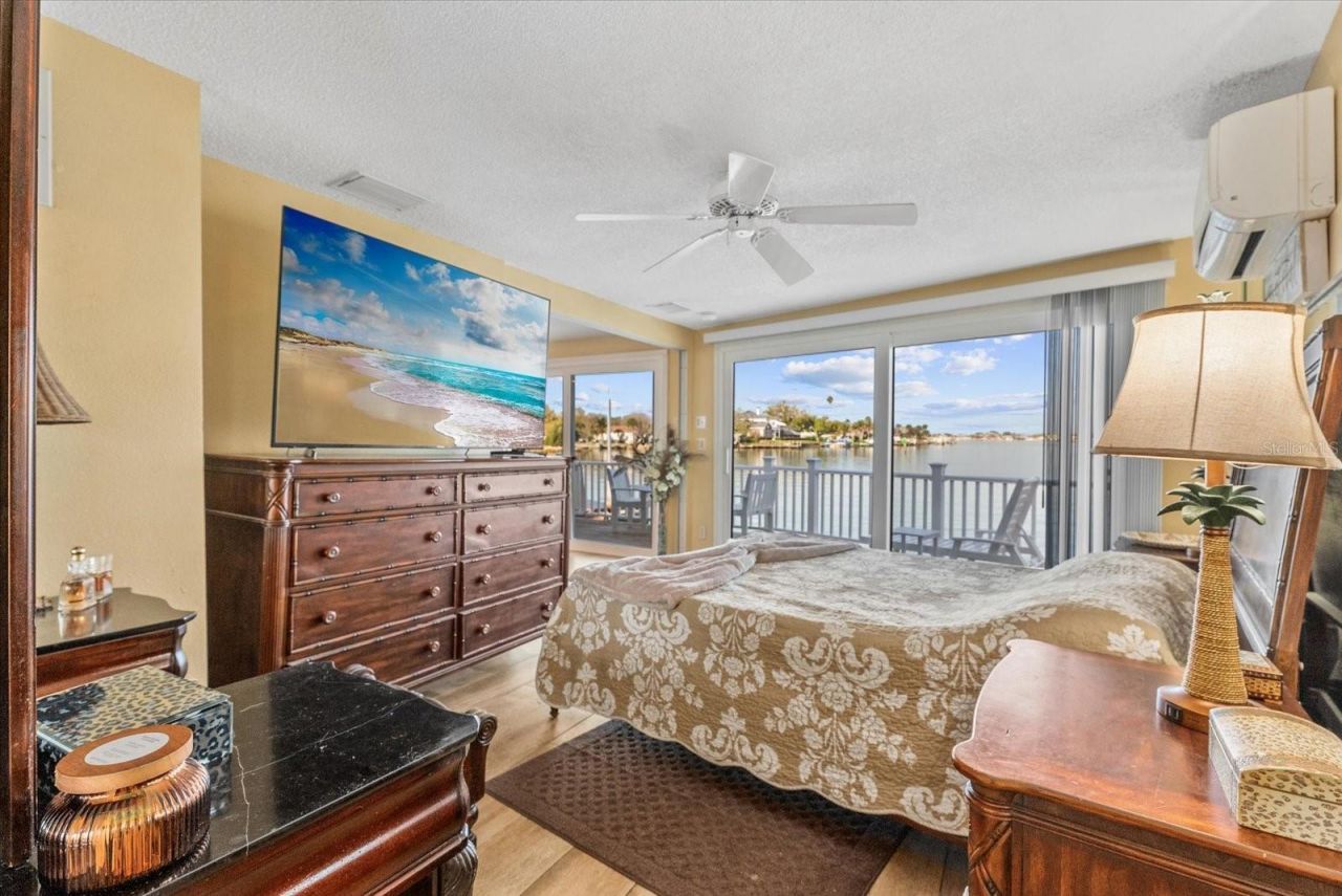 33 N Starboard Drive, Venice, FL 34285 Photo