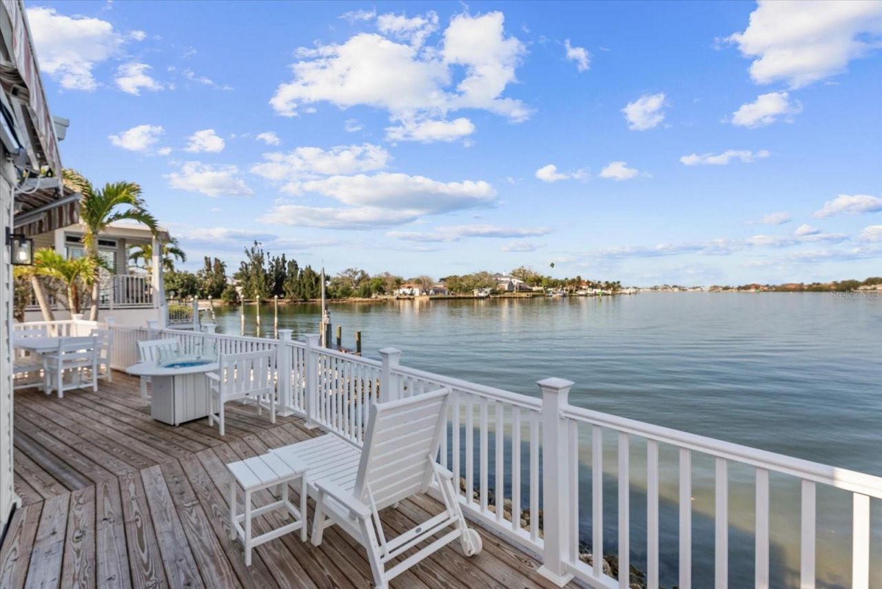 33 N Starboard Drive, Venice, FL 34285 Photo