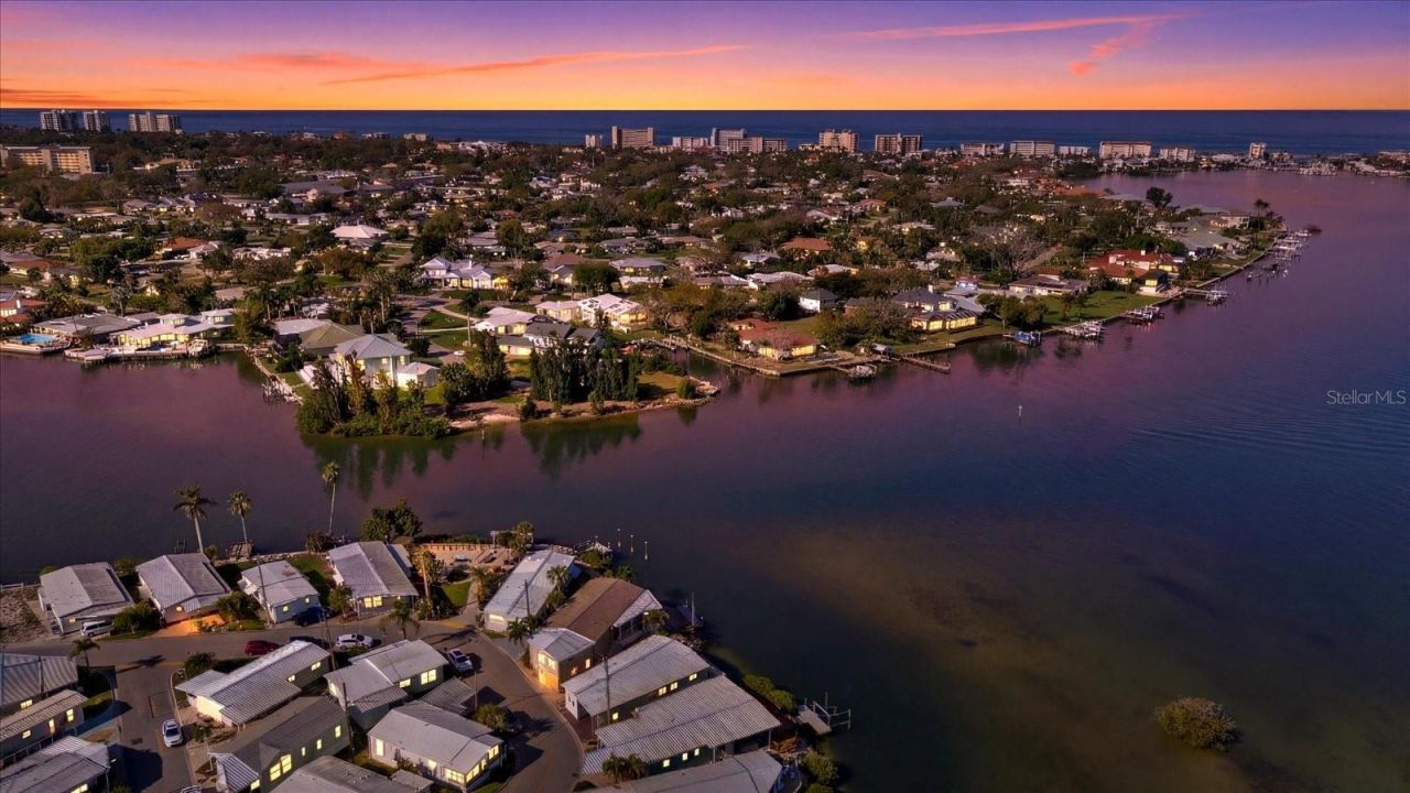 33 N Starboard Drive, Venice, FL 34285 Photo