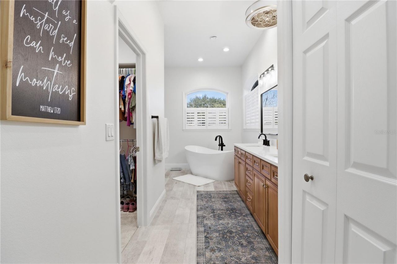 300 NW 12th Avenue, Crystal River, FL 34428 Photo