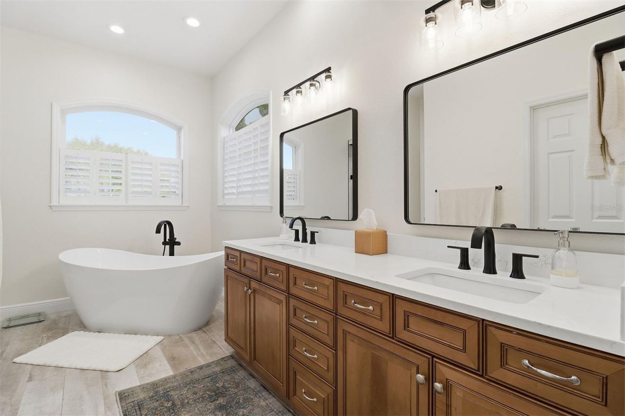 300 NW 12th Avenue, Crystal River, FL 34428 Photo