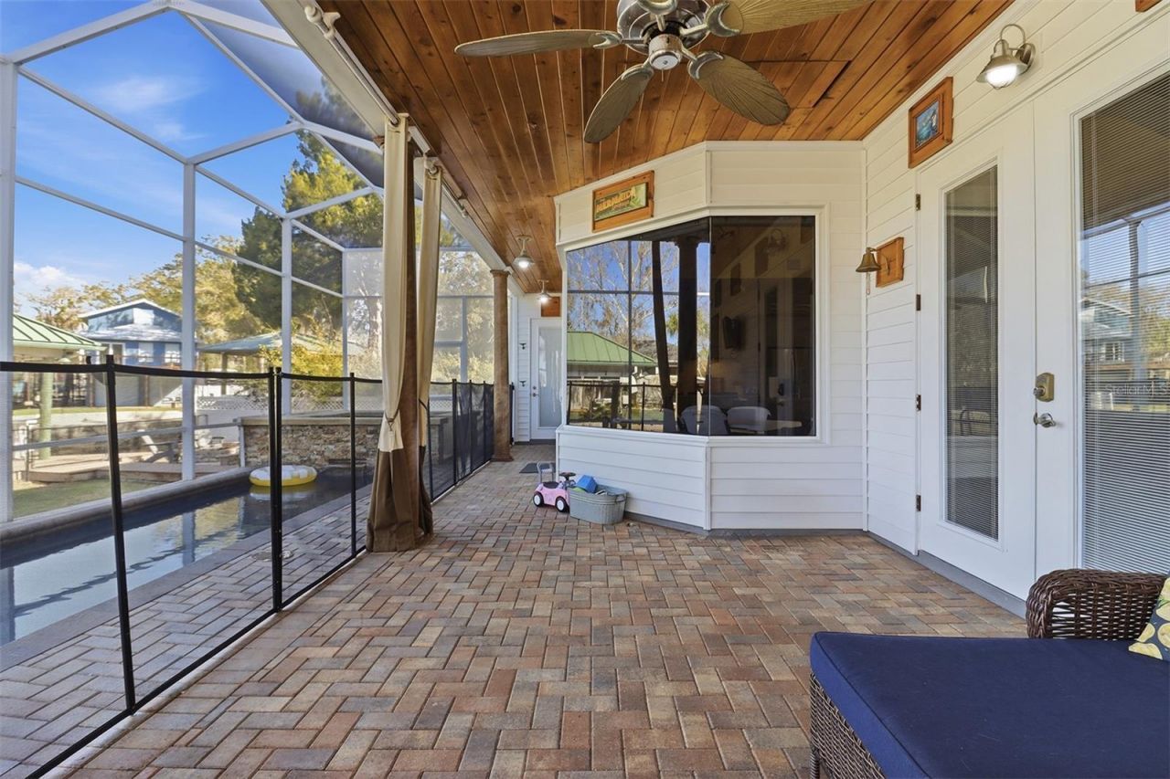 300 NW 12th Avenue, Crystal River, FL 34428 Photo