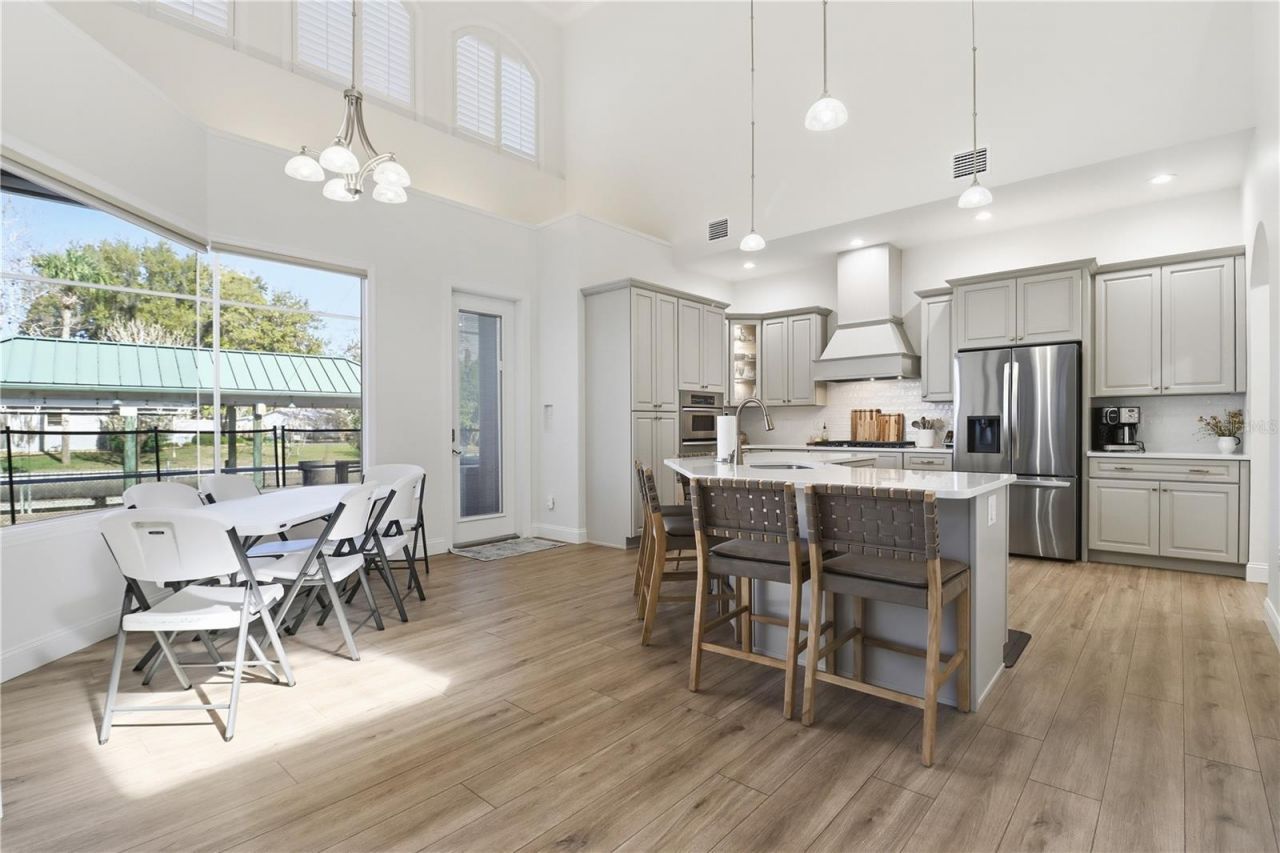 300 NW 12th Avenue, Crystal River, FL 34428 Photo