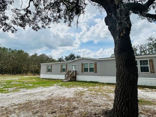 1150 NE 115 AVE , SILVER SPRINGS, FL 34488