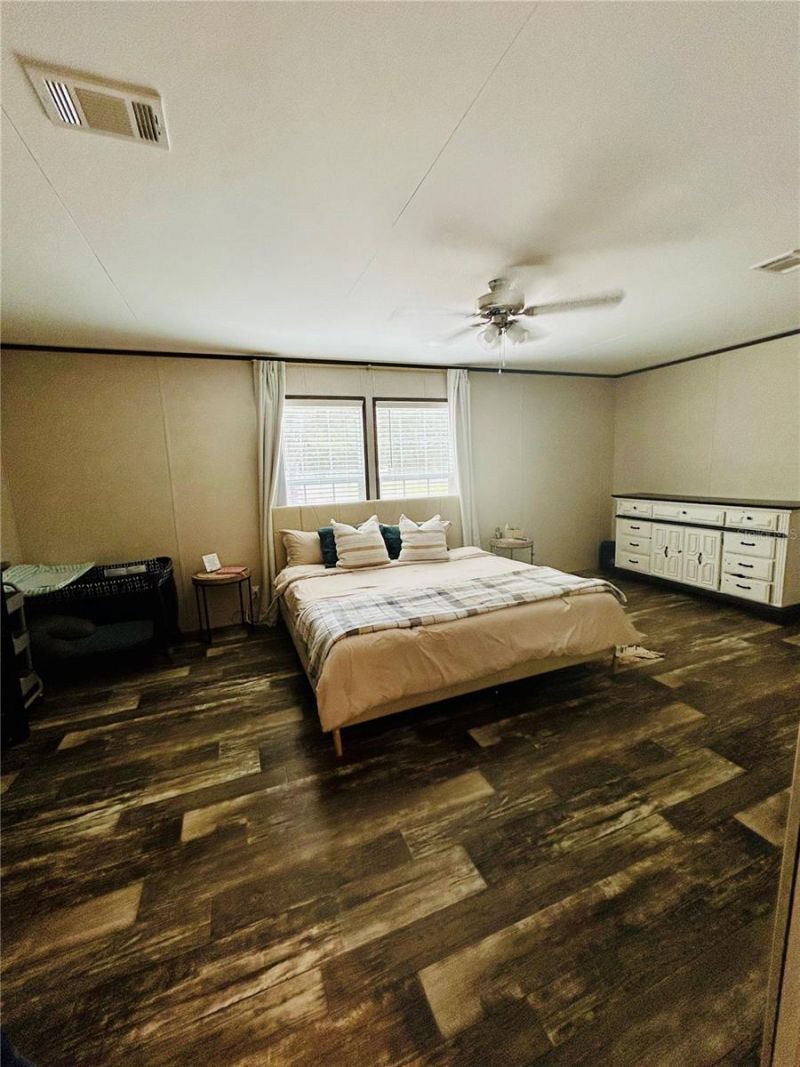 1150 NE 115 Ave , Silver Springs, FL 34488 Photo