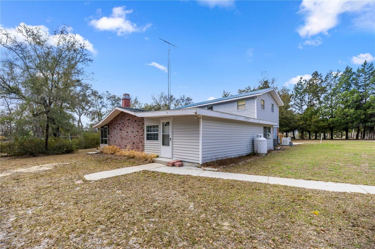 17645 NE 61st Street Road, Silver Springs, FL 34488 Photo