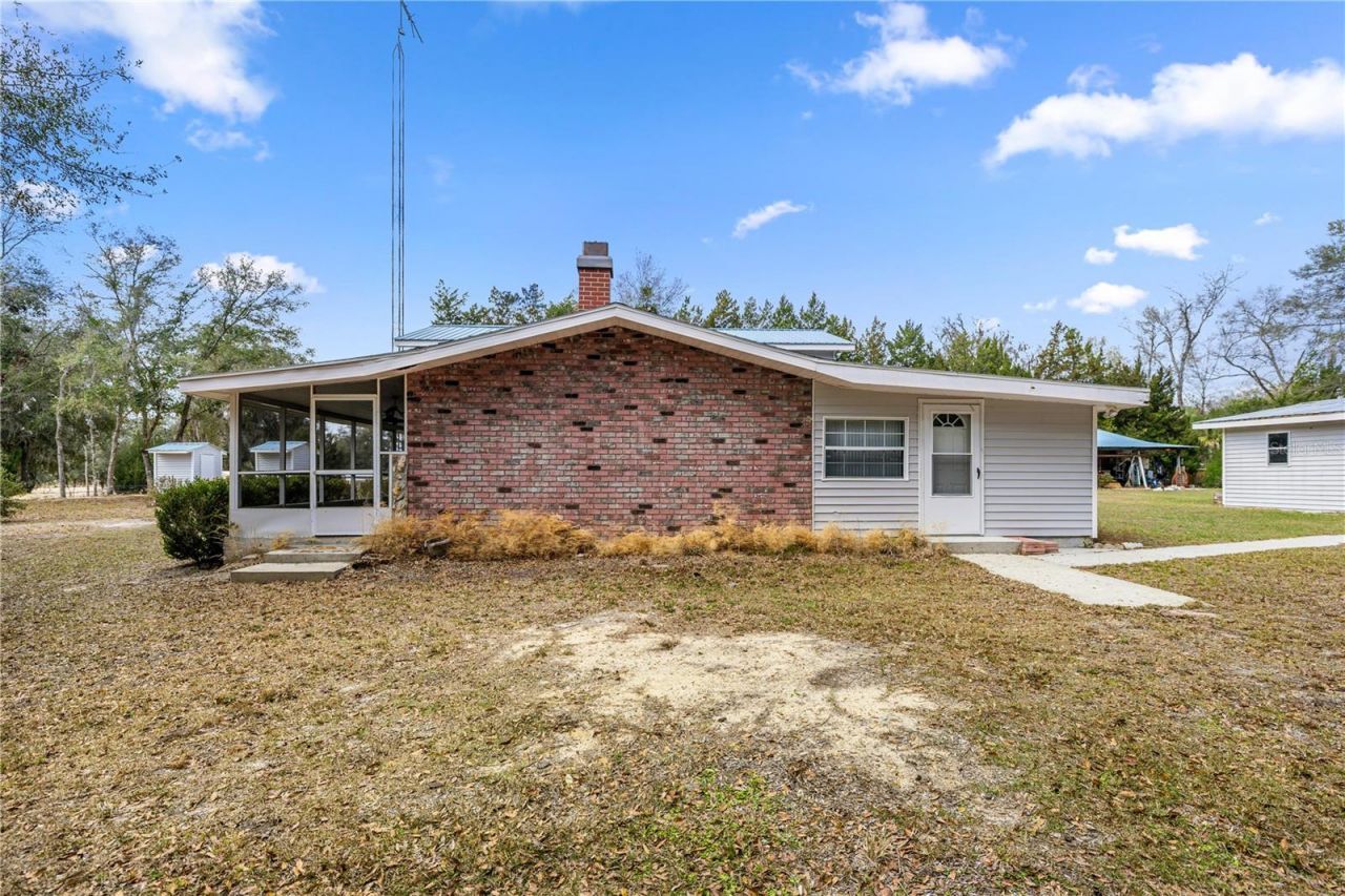 17645 NE 61st Street Road, Silver Springs, FL 34488 Photo