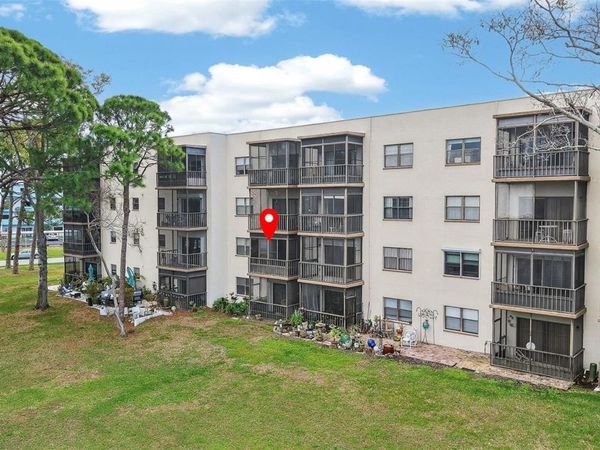 5920 80TH STREET N, Unit 203, ST PETERSBURG, FL 33709