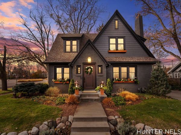 519 S 7th Street, Grand Haven, MI 49417