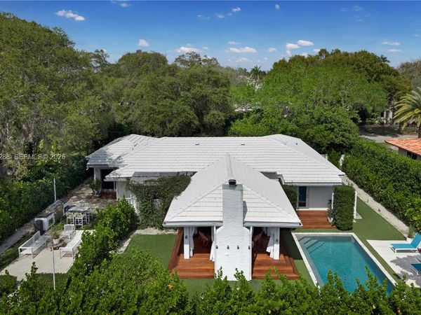 1098 NE 99th St , Miami Shores, FL 33138