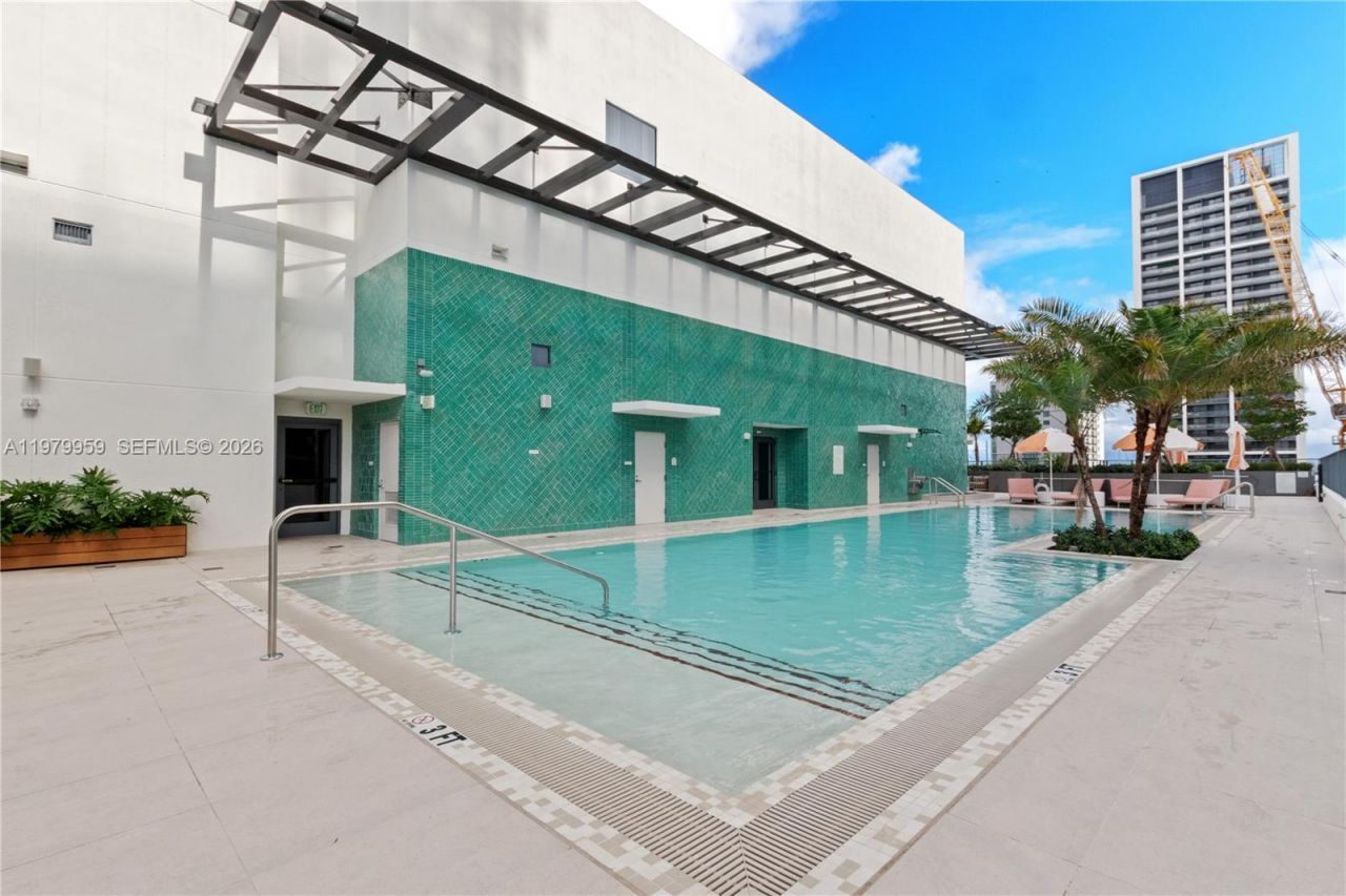 11 NE 6 St, Unit 910, Miami, FL 33132 Photo