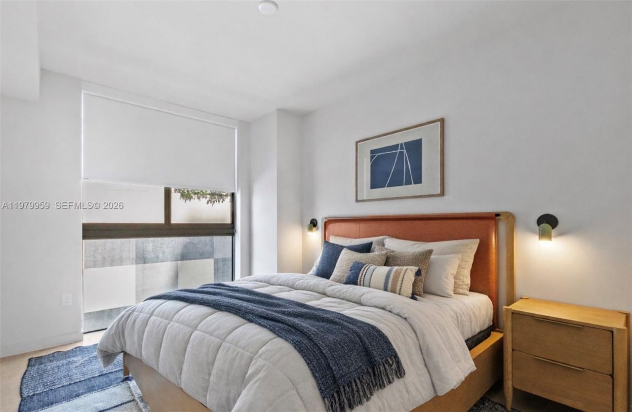 11 NE 6 St, Unit 910, Miami, FL 33132 Photo