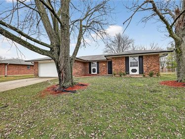 6070 Charlesgate Road, Huber Heights, OH 45424