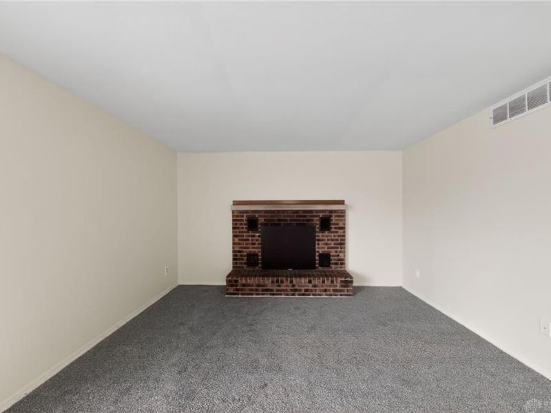 6070 Charlesgate Road, Huber Heights, OH 45424 Photo 13