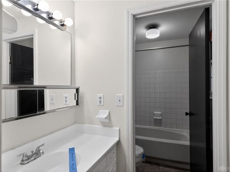 6070 Charlesgate Road, Huber Heights, OH 45424 Photo 22