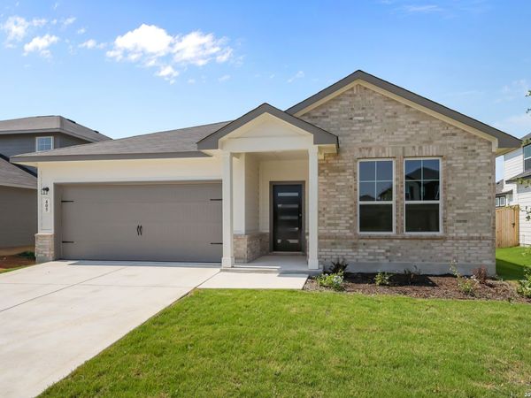 405 Jills Path, Seguin, TX 78155