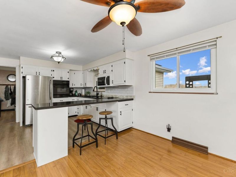 2409 E BARDWELL W Road, Mount Orab, OH 45145 Photo 3