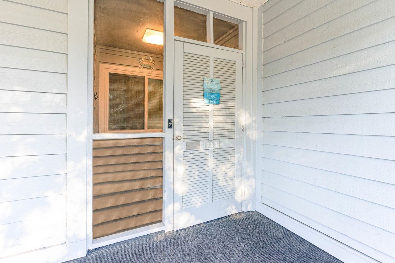 9581 Shore Dr. Photo 3