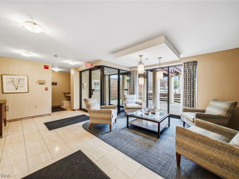 120 Fox Hollow Drive , Unit 307, Mayfield Heights, OH 44124 Photo 37