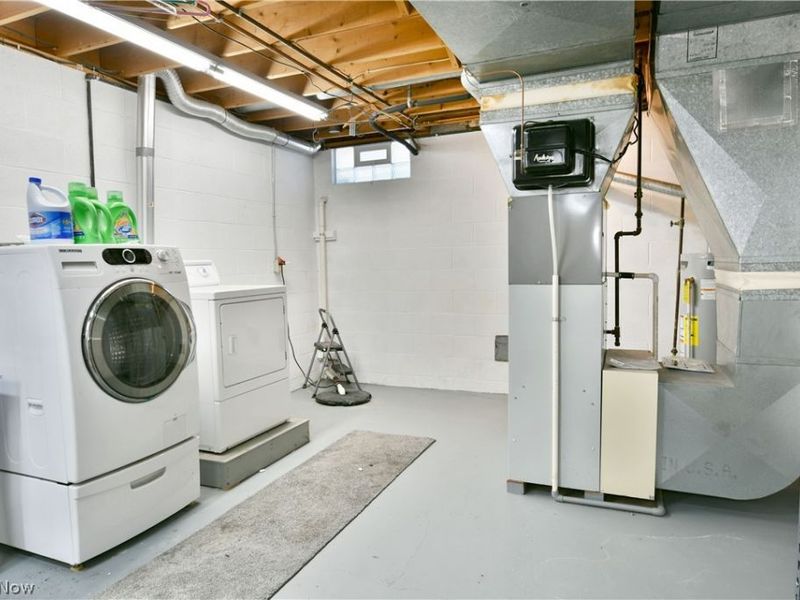 8536 Four Seasons Trail , Youngstown, OH 44514 Photo 43