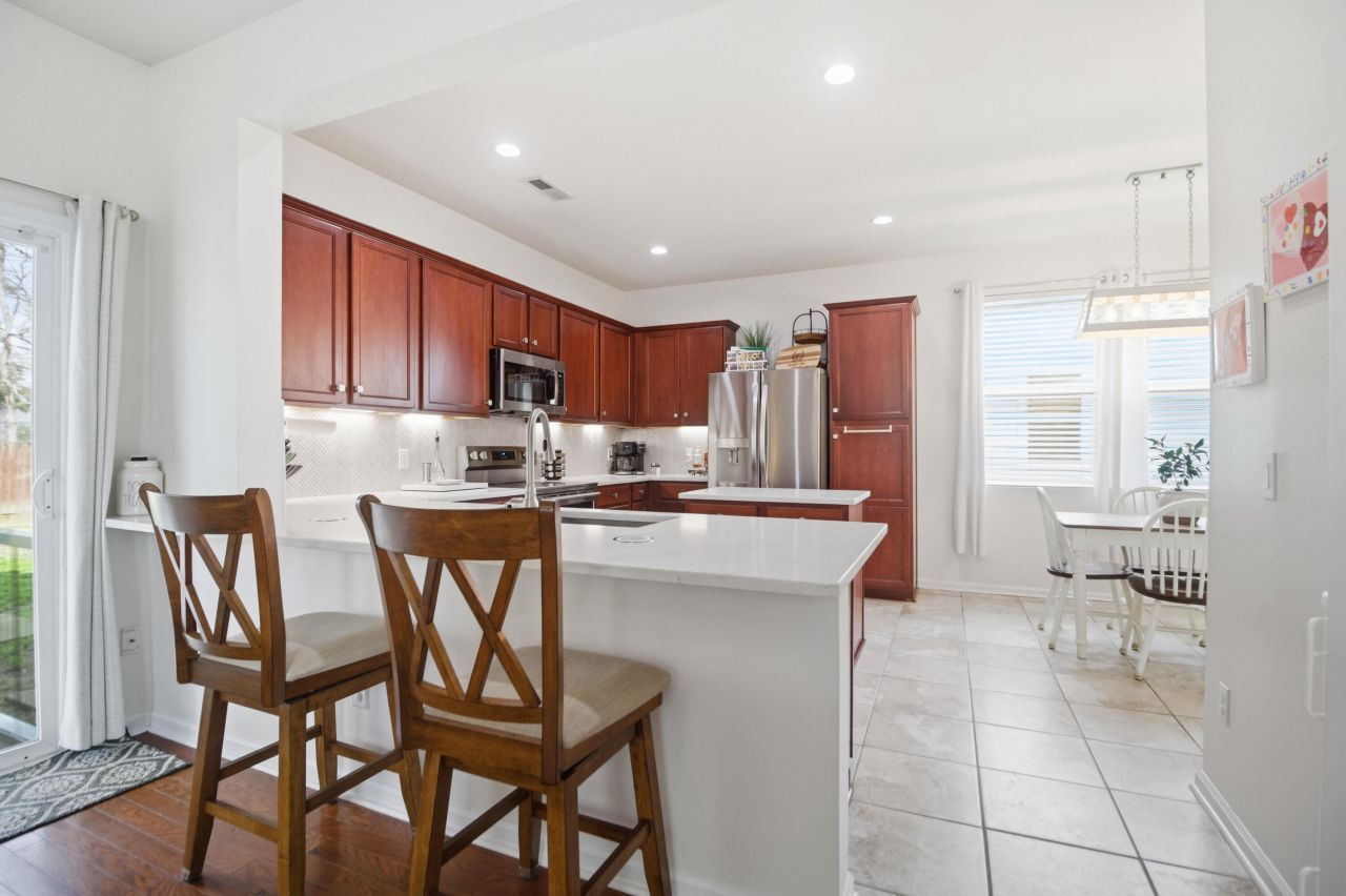 3104 Conservancy Lane Photo 10