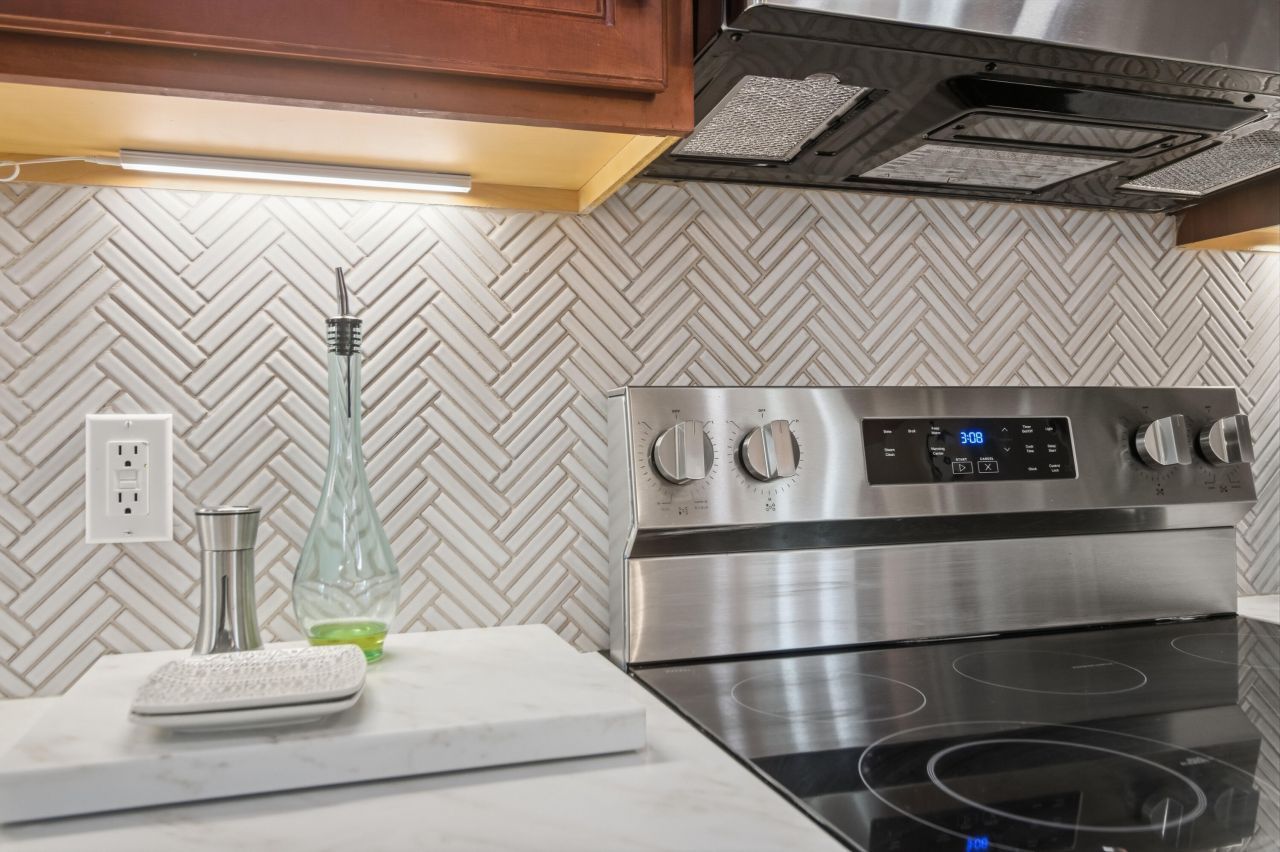 3104 Conservancy Lane Photo 17