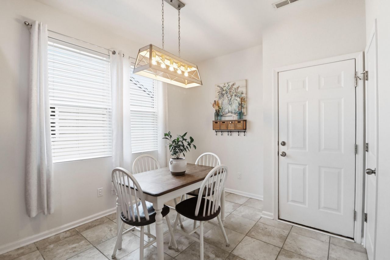 3104 Conservancy Lane Photo 20