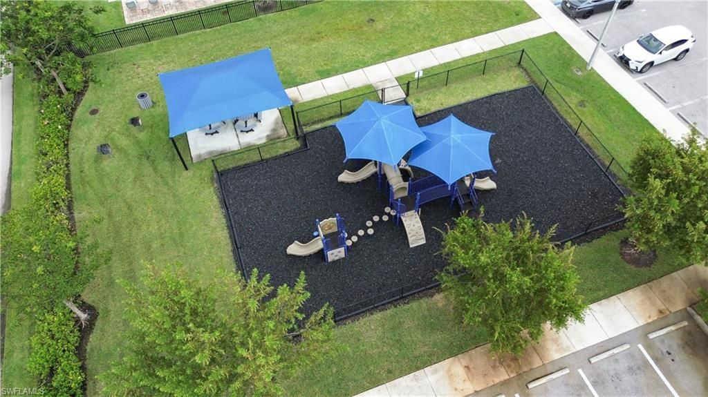 15026 Wildflower Cir , Naples, FL 34119 Photo