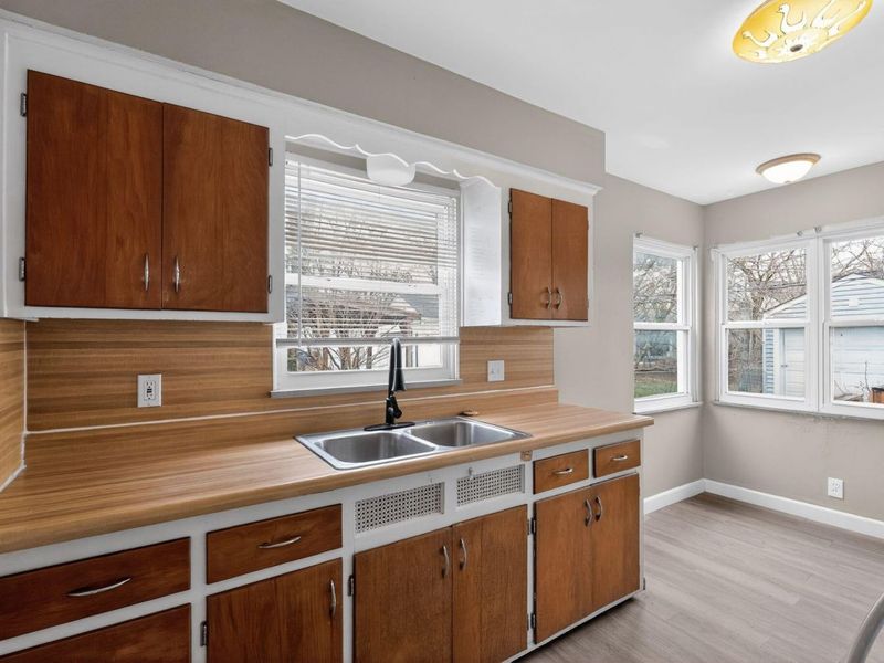 497 Belvidere Avenue , Columbus, OH 43223 Photo 11