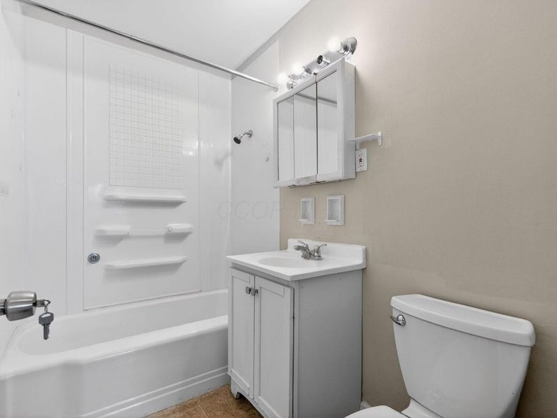 497 Belvidere Avenue , Columbus, OH 43223 Photo 19