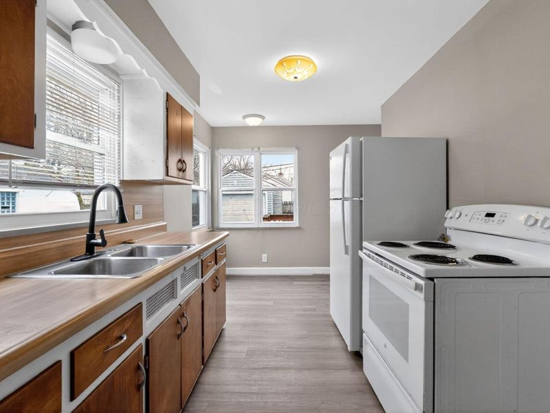 497 Belvidere Avenue , Columbus, OH 43223 Photo 8