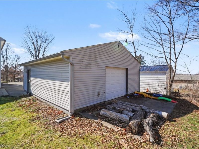 801 Chaffin Road , Akron, OH 44306 Photo 45