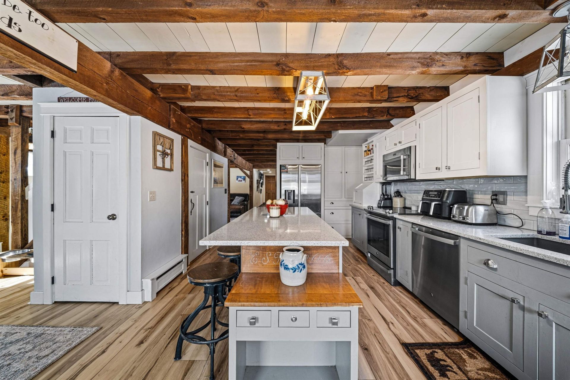 12 Loring Drive, Rochester, NH 03839 Main Photo