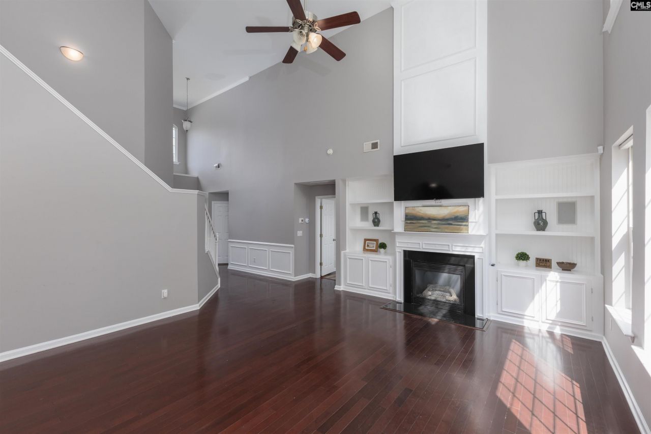 213 Wood Eden Court Photo 10