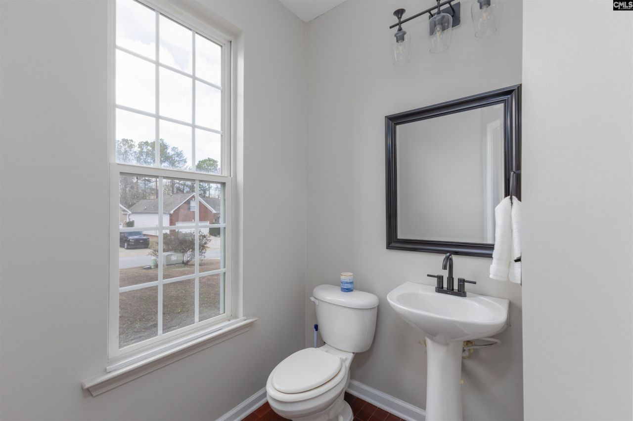 213 Wood Eden Court Photo 17