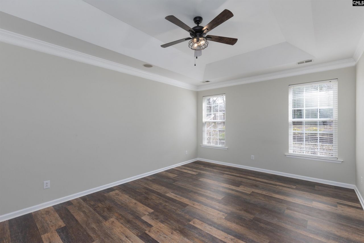 213 Wood Eden Court Photo 18