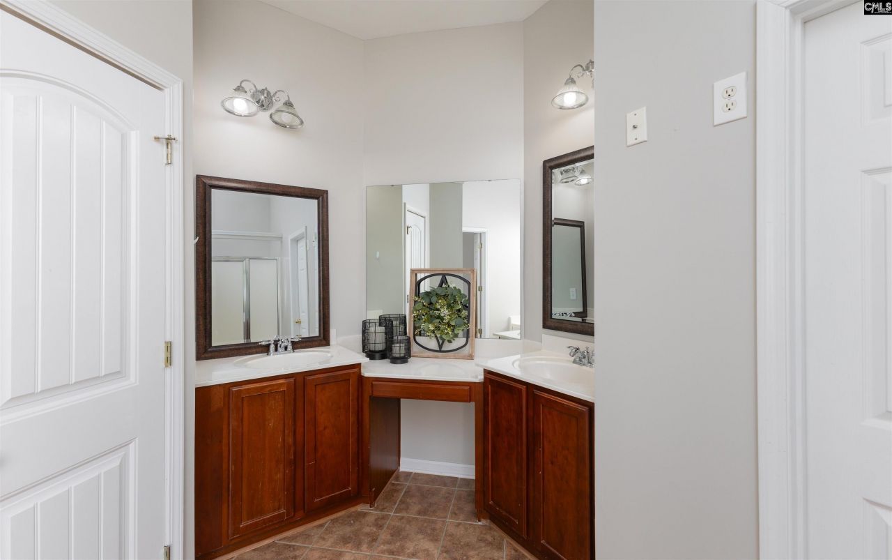 213 Wood Eden Court Photo 21