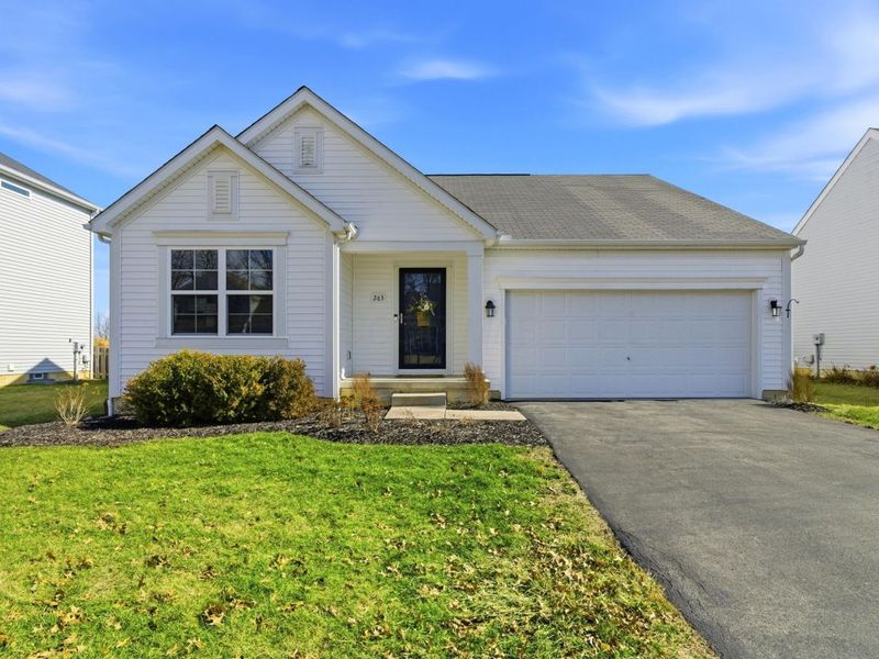 263 Glen Crossing Drive, Etna, OH 43062 Photo 1