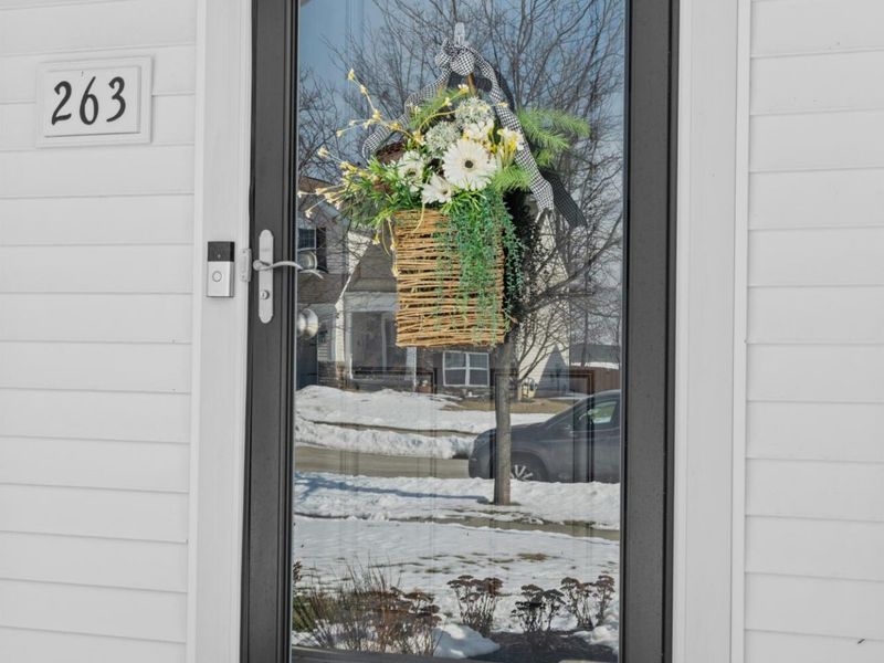 263 Glen Crossing Drive, Etna, OH 43062 Photo 2